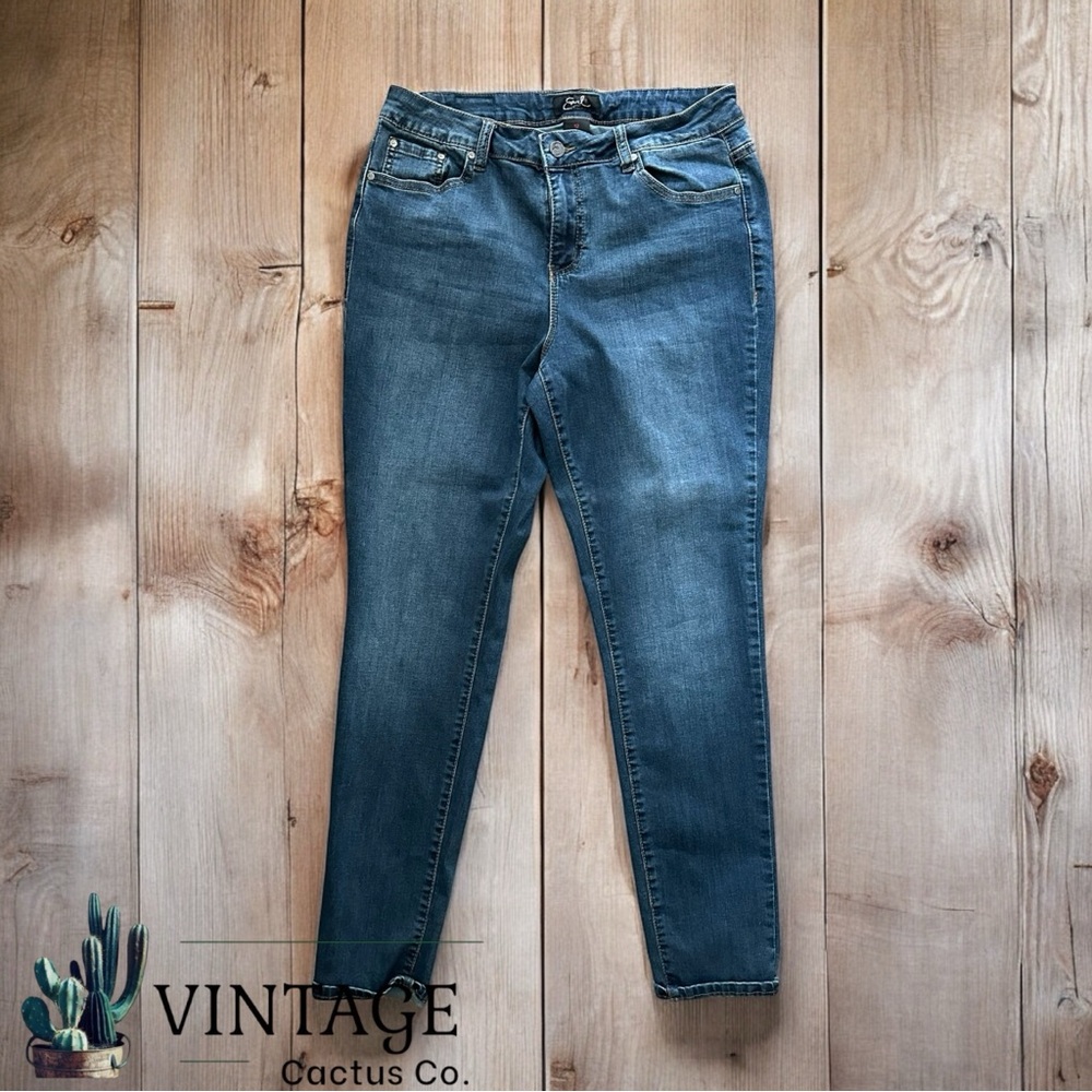 Earl Jeans Women’s Tapered Leg Skinny Jeans
